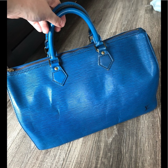 Louis Vuitton Handbags - LOUIS VUITTON Epi Speedy 40